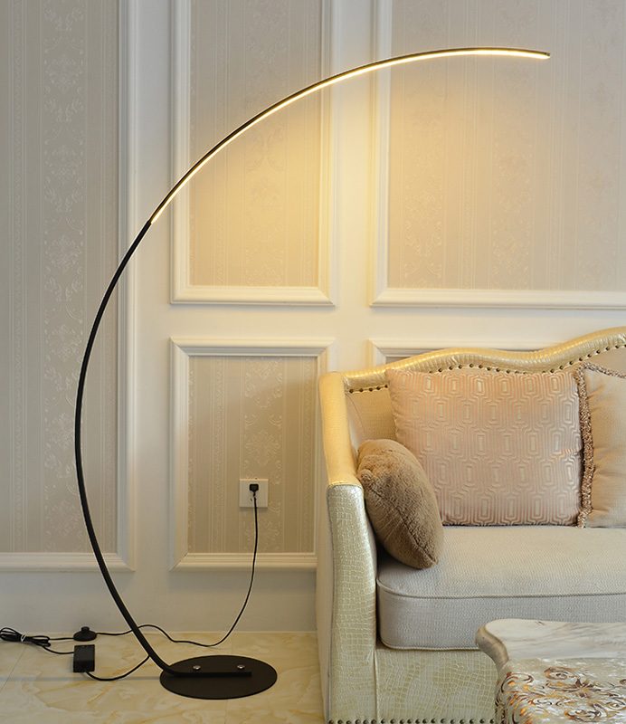 R5175F Floor Lamp lamp